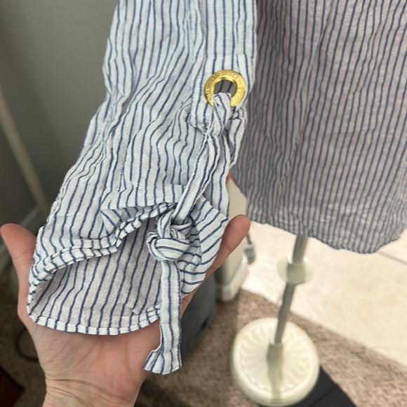 Michael Kors top Small - Picture 3 of 4